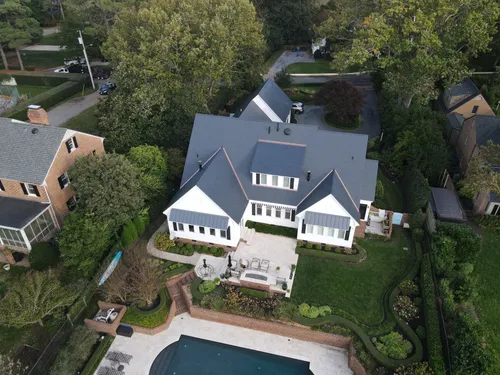 Roofing project shown on Seaboard Construction’s official website